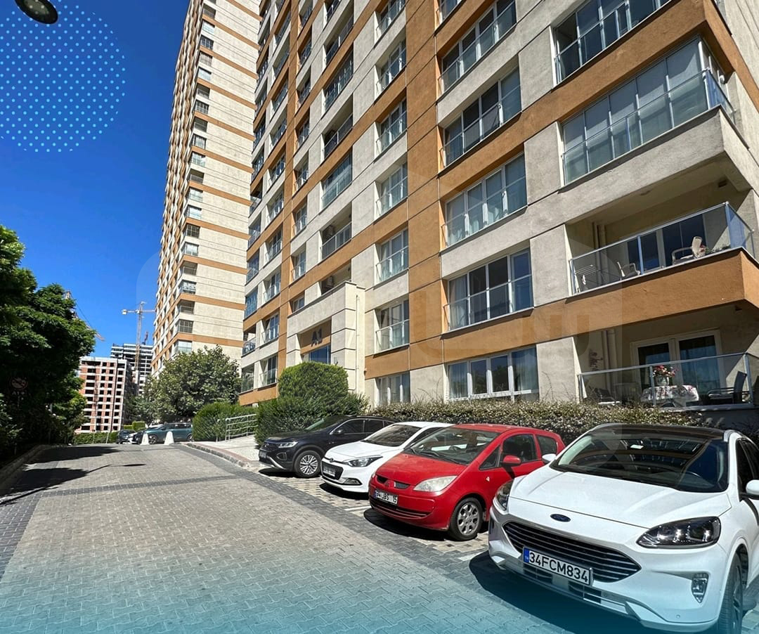 WhatsApp Image 2025-10-10 at 16.39.38 (3) copy